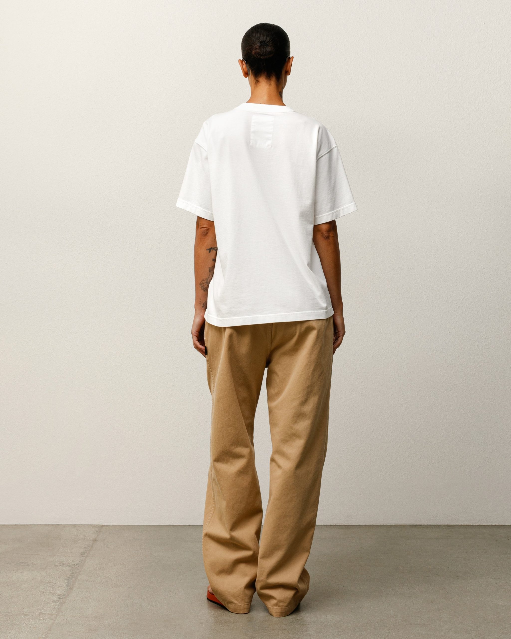 GARMENT DYED SS TEE - Image 2