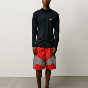 HOODED RASH GUARD