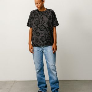 LAZY FLORAL TEE